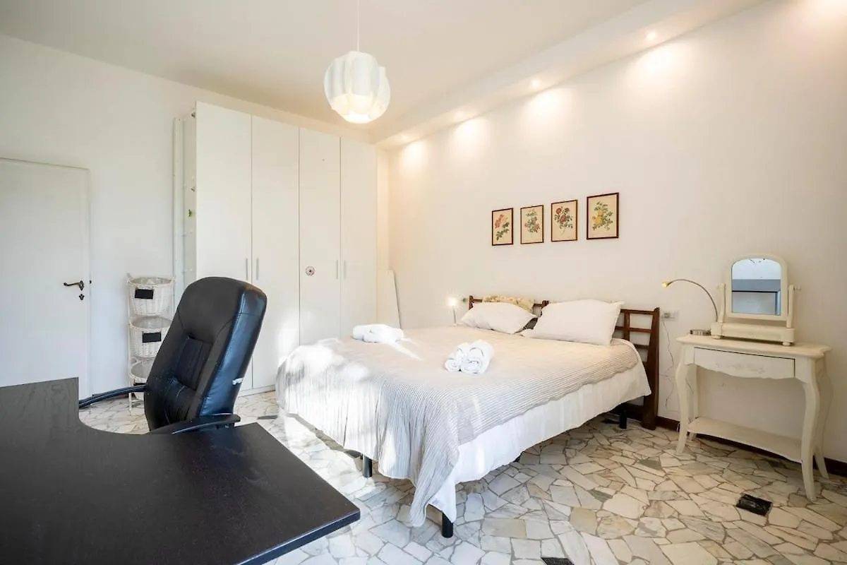 Franchi Stadium Elegant Apartment Florence Italy